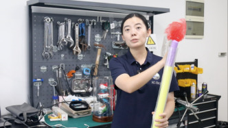 33歲下潛馬里亞納海溝，這位女科學(xué)家想繡出海底的“清明上河圖”