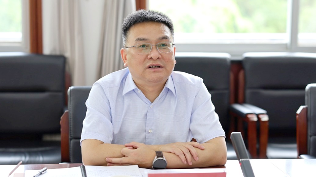 貴陽(yáng)市委副書(shū)記黃波落馬