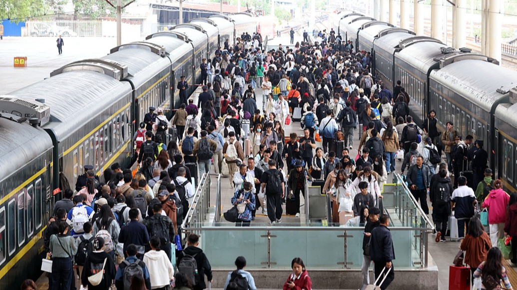 中秋國(guó)慶假期，全社會(huì)跨區(qū)域人員流動(dòng)量預(yù)計(jì)將超23億人次