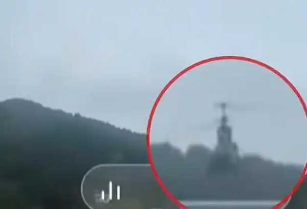 四川网红驾飞行器直播时坠毁：曾称超轻飞行器无需报备，相关部门介入