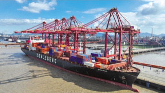 大外交｜全球首條中歐北極快航通航，北極航道戰(zhàn)略、商業(yè)價(jià)值日漸凸顯