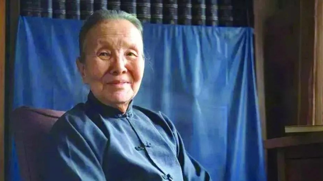 歷史上的今天｜1900年10月5日，女作家冰心出生