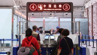 外交部領(lǐng)事保護中心提醒國慶中秋假期出境中國游客加強安全防范