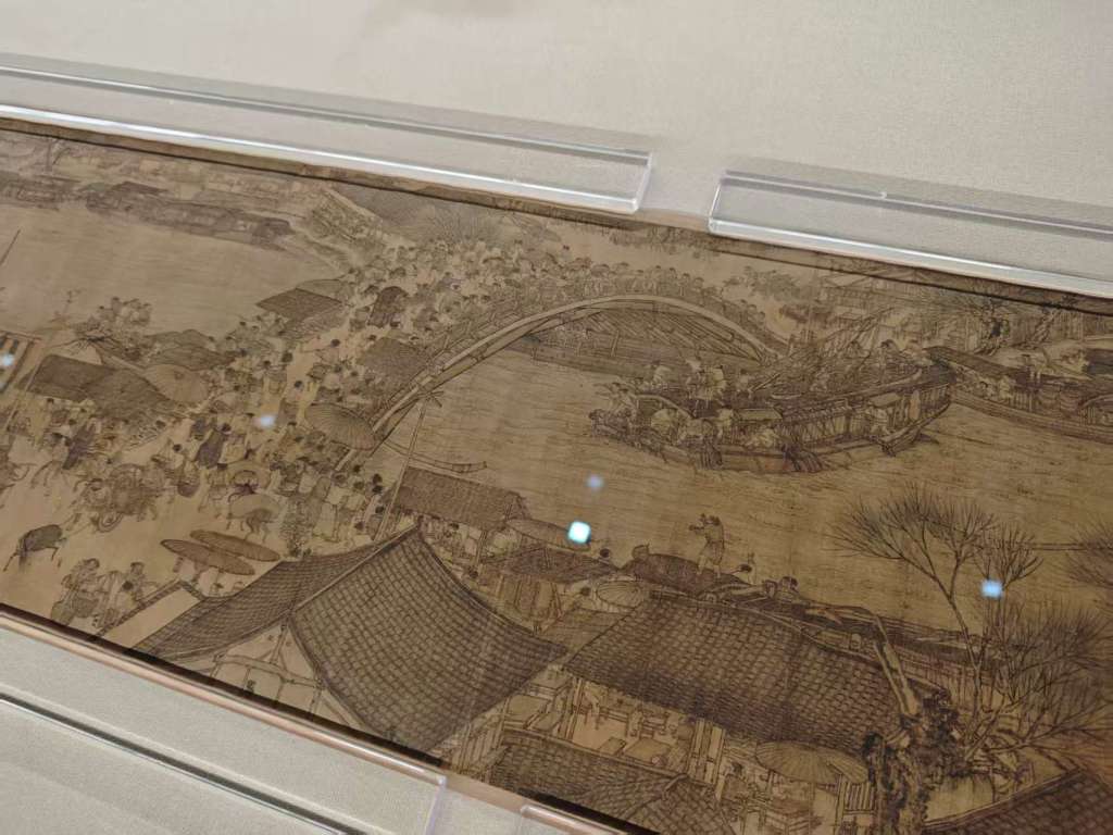 现场｜《清明上河图》《五牛图》再现故宫百年特展