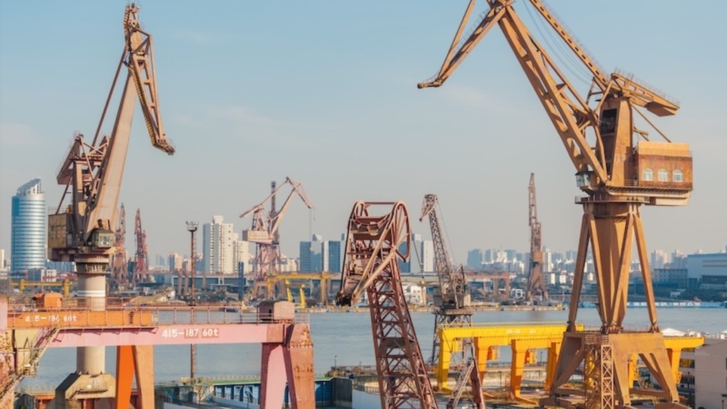 在复兴岛眺望黄浦江,城市空间艺术季开幕