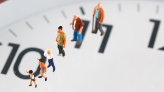 老的多重奏｜把自己作為方法的老齡化傳播研究