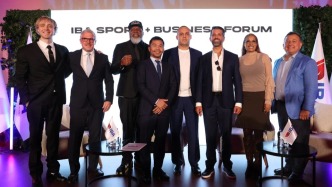 IBA“體育+商業(yè)”高峰論壇舉行，倡導(dǎo)和平、公正與團結(jié)