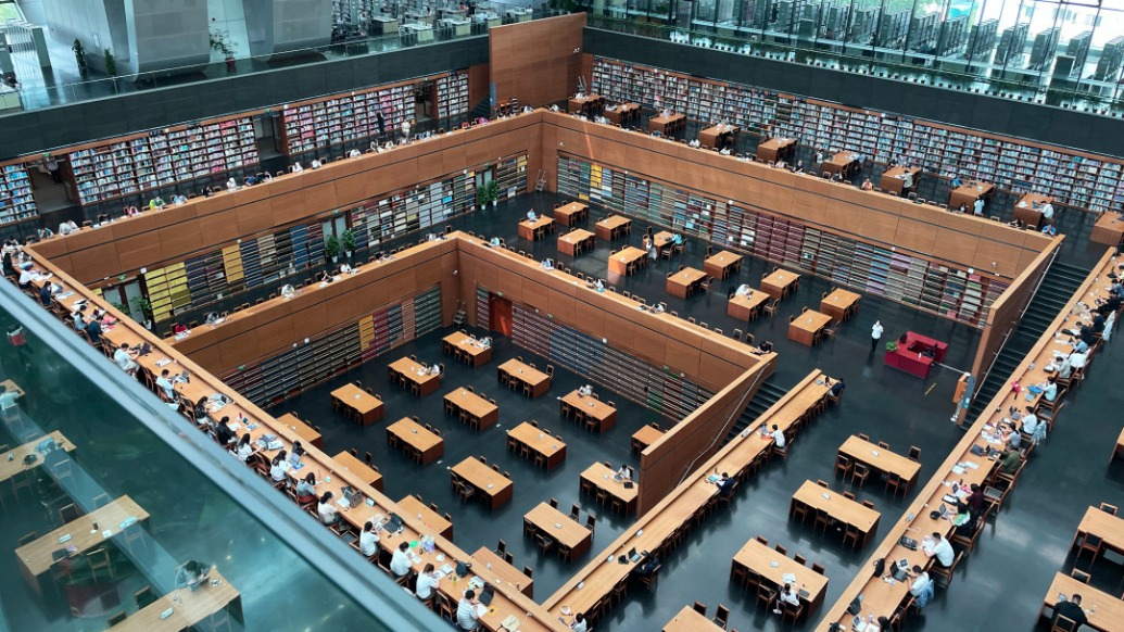 历史上的今天|1987年10月6日,北京图书馆新馆建成开馆