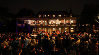 在上音國慶草坪音樂會，《歌唱祖國》嘹亮回蕩