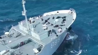 視頻丨青海湖艦赴南海開展綜合作戰(zhàn)支援訓(xùn)練