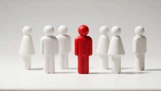 前三季公募高管變動家數超去年同期，董事長更換人數同比增逾三成