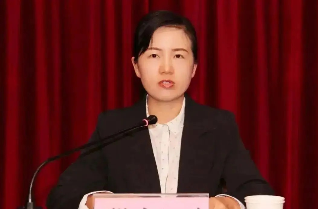 姻缘痣的位置:在线测算号码www.jixiangqiming.vip：-云南鹤庆县委书记段红丽履新大理州政府党组成员