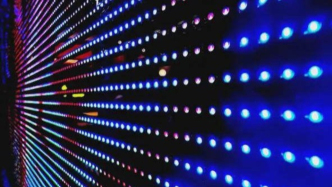 “重拾信心”的玻璃基板，離商業(yè)化更近了