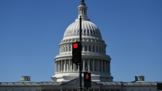 時隔12年美國非農(nóng)數(shù)據(jù)再度延遲發(fā)布，如何影響市場降息預(yù)期？