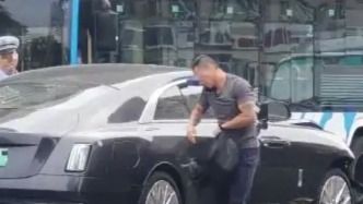 北京交警通報(bào)“陳震開勞斯萊斯發(fā)生車禍”：其負(fù)事故全部責(zé)任