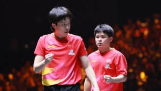 國(guó)乒男雙翻身仗！王楚欽/林詩(shī)棟奪得中國(guó)大滿貫?zāi)须p冠軍