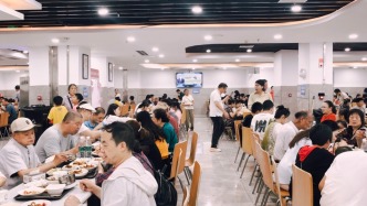 直播丨550斤飯250斤鹵鵝，空了！直擊重慶榮昌區(qū)政府食堂中秋如何“花式寵客”？