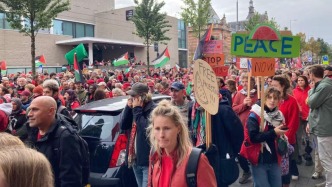 荷蘭舉行大規(guī)模示威活動聲援巴勒斯坦