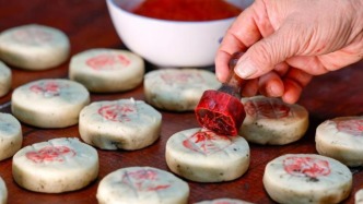 月餅簡(jiǎn)史：起源于何時(shí)？有哪些寓意？