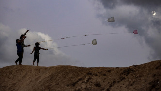中東睿評｜“第六次中東戰(zhàn)爭”兩周年：國際政治正向“叢林”悲劇性倒退
