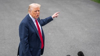 特朗普怒批法官叫停派兵計(jì)劃，結(jié)果卻鬧出“性別烏龍”