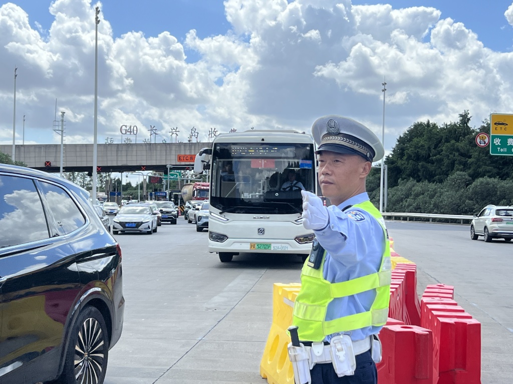 生肖羊全年运势详解:在线测算易经八卦运势www.jixiangqiming.vip：-返程车流如约而至，今明两天将有超14万辆车经长江隧桥入沪