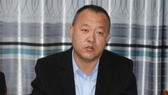 祁勇任阿拉善右旗委副書記