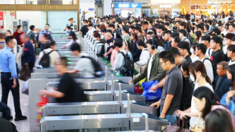 假期尾聲返程客流明顯增長，各地多舉措保障出行順暢