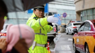 北京鐵路公安處：“雙節(jié)”期間破獲各類治安案109起，抓獲2名網(wǎng)上在逃人員