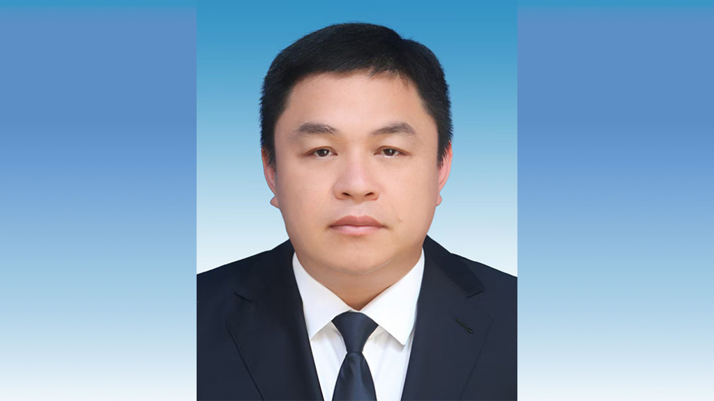 王三防履新海南省社保服务中心副主任，原任万宁市市长