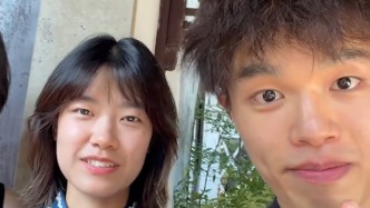 女生攢錢買的手機(jī)在拙政園遺失后不僅被找回，還多了一段可愛的視頻