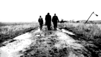 今年諾獎得主拉斯洛8小時《撒旦探戈》曾在上影節(jié)放映