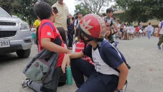 菲律賓強(qiáng)震后發(fā)生多次余震，已致2人死亡