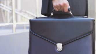 西部利得基金總經(jīng)理賀燕萍到齡退休，董事長何方代為履職