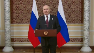 普京召開新聞發(fā)布會，就獨聯(lián)體、俄美關(guān)系、阿航墜機等表態(tài)