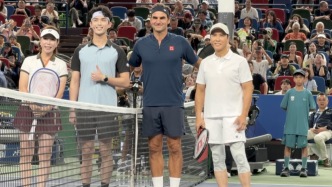 “超級摯友之夜”，費德勒再度亮相上海大師賽