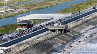 2025第十三届环太湖国际公路自行车赛暨长三角穿越赛启东站（追江赶海环启赛）举行