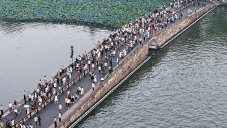 新聞1+1丨超級黃金周，激發了哪些新需求？