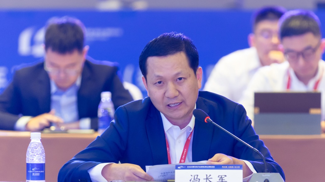 時隔8個月，東風汽車集團有限公司迎來新任總經理馮長軍