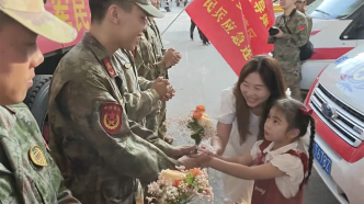 直播丨歡送抗洪搶險英雄！南寧北大橋右側(cè)堤外陷坑隱患排除，救援人員撤離