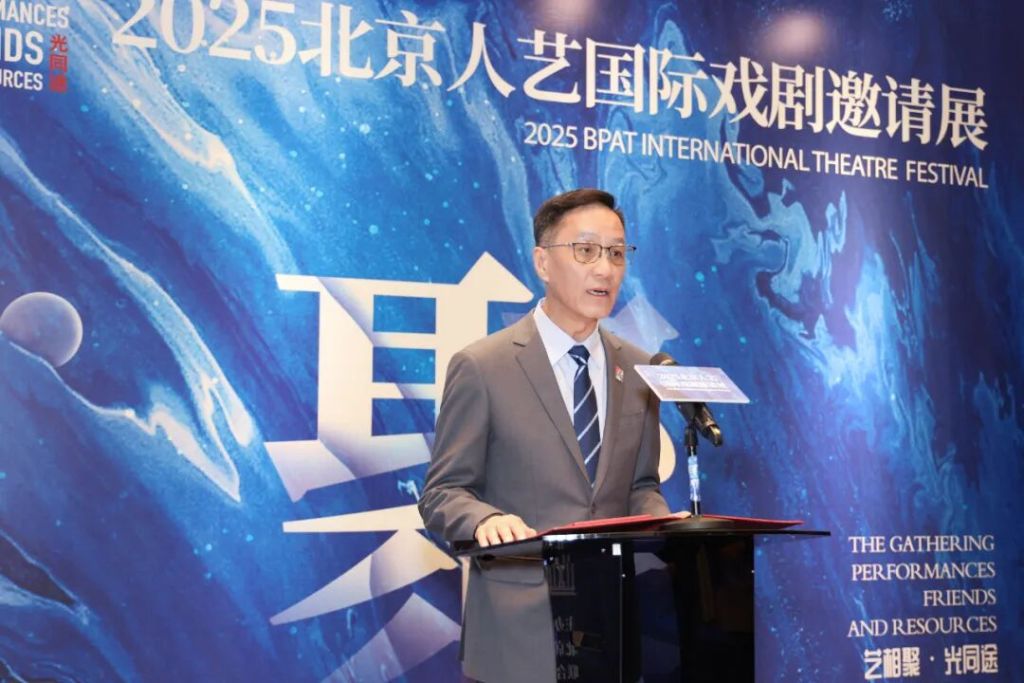 带 “雨薇” 的名字:在线测算运势www.jixiangqiming.vip：-9个国家14部剧目42场演出，北京人艺邀您入戏
