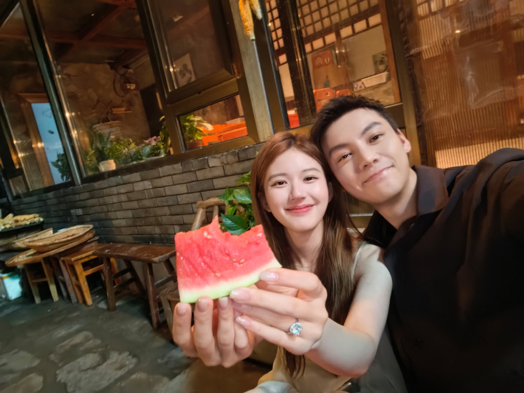 流年伤官伤尽财运:八字合婚www.jixiangqiming.vip：-从《许我耀眼》《盛夏芬德拉》，看长剧短剧化和短剧长剧化