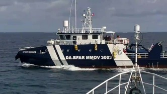 現(xiàn)場視頻公布！菲船惡意擦碰中國海警船，中方依法驅(qū)離