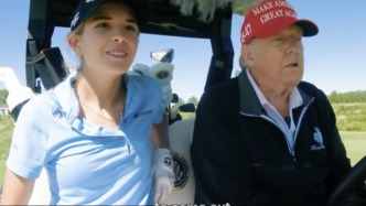 孫女提問“還有未圓之夢嗎？”，特朗普回答：“成為偉大的總統(tǒng)”