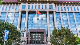 中方對(duì)美船舶收取特別港務(wù)費(fèi)今起正式施行