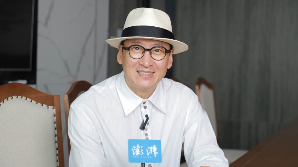 專訪丨周杰：多關(guān)心自己和家人，別把注意力放別人身上