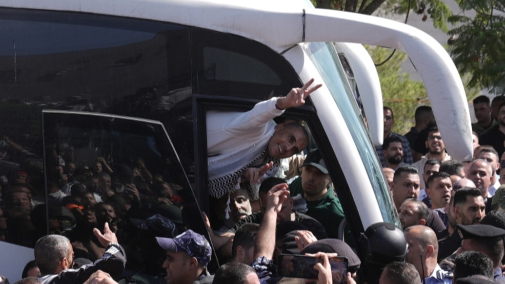 从牢笼到团聚,获释巴勒斯坦人返回约旦河西岸