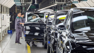 中汽协：前三季度我国汽车产销量双超2400万辆