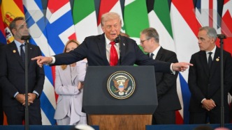 以哈缺席的中東和平秀，特朗普和他的綠葉們