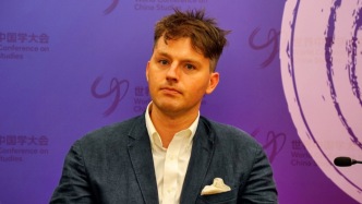 世界中國學大會｜美國編輯卓睿：去接地氣的地方體驗中國